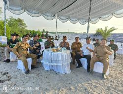 Penanaman Mangrove di Pantai Suku Desa Cupat, Mendapatkan Apresiasi Dari Camat Parittiga