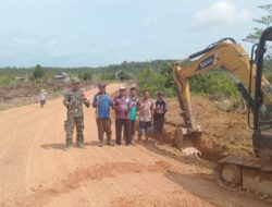 Satgas TMMD Ke – 127 Kodim 0432/Basel Kebut Pembangunan Siring Jalan untuk Lancarkan Jalan Air saat Hujan