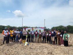 Tanam Jagung Hibrida di Lahan 2 Hektare Milik Warga Bukti Sinergi Kecamatan dan Polsek Lubuk Besar